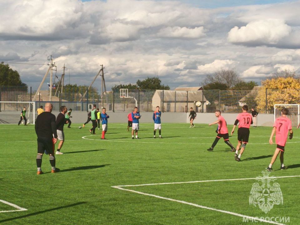 Команда МЧС Херсонской области - лидеры мини-футбольного турнира Команда МЧС Херсонской области - лидеры мини-футбольного турнира