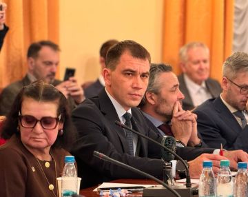 Рамиль Замалетдинов: Сегодня в Москве прошел круглый стол «Мусорная реформа: проблемы и пути решения» под председательством Лидера ЦК КПРФ Геннадия Андреевича Зюганова