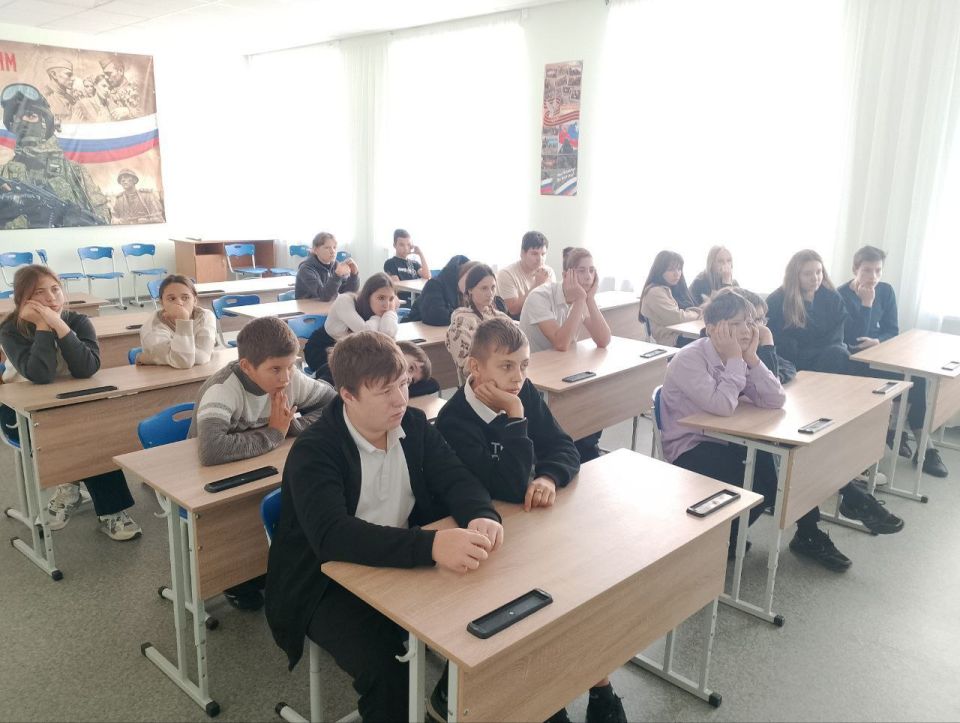 "���������" � ���������� �������: ������ � ����������