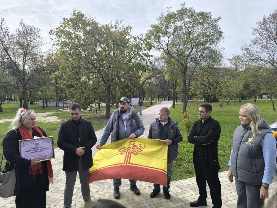 Эколого-патриотическая акция «Семейный лес» в Геническе Эколого-патриотическая акция «Семейный лес» в Геническе