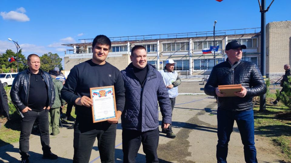 Виталий Титаренко: Юные боксеры округа награждены благодарностями Виталий Титаренко: Юные боксеры округа награждены благодарностями