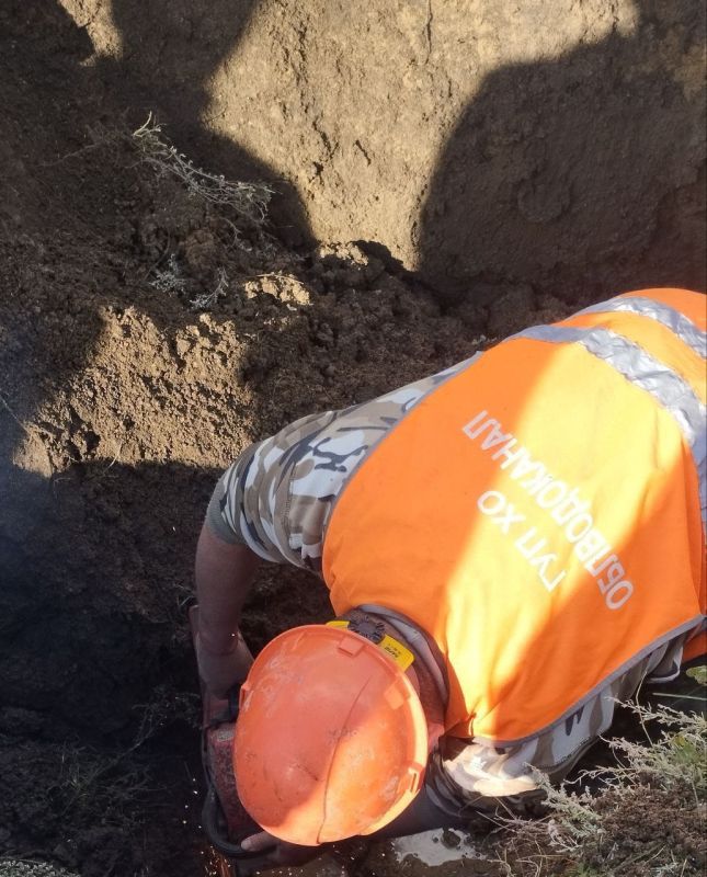 Специалисты Новотроицкого ТПУ устранили ряд повреждений на сетях водоснабжения Специалисты Новотроицкого ТПУ устранили ряд повреждений на сетях водоснабжения