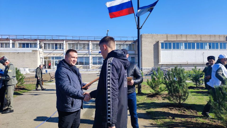 Виталий Титаренко: Юные боксеры округа награждены благодарностями Виталий Титаренко: Юные боксеры округа награждены благодарностями