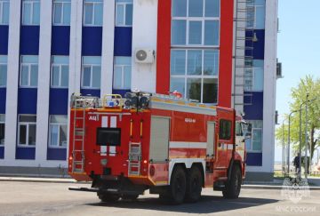#МЧСсводзасутки. За минувшие сутки пожарно-спасательные подразделения МЧС Херсонской области реагировали на: 2техногенный пожара;