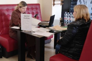 Фотографии с прошедшего на этой неделе приема жителей в Луганске