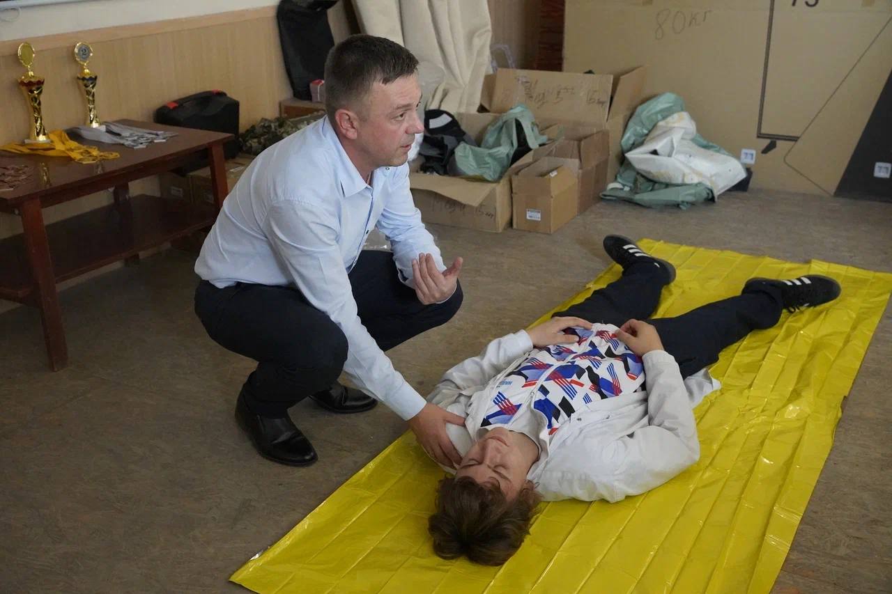 В Геническе прошли соревнования по оказанию медицинской помощи В Геническе прошли соревнования по оказанию медицинской помощи