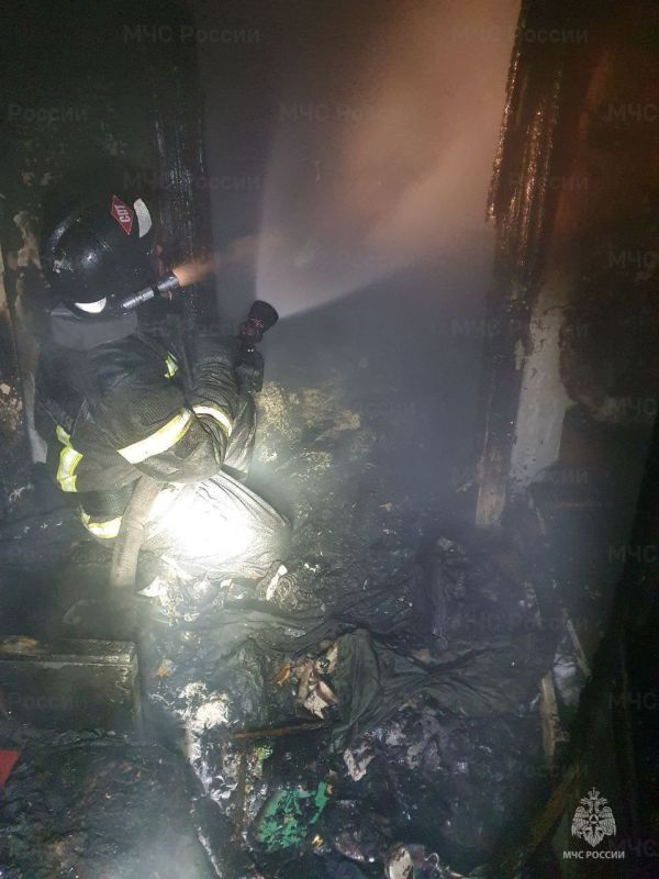 #МЧСсводзасутки. За минувшие сутки пожарно-спасательные подразделения МЧС Херсонской области реагировали на: техногенный пожар. На водных объектах происшествий не произошло