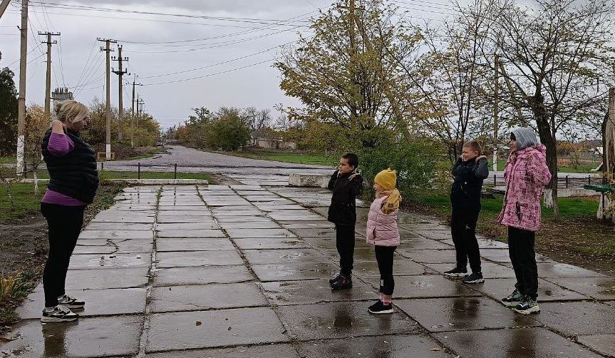 В Красноподольской библиотеке прошёл час здоровья "На зарядку, по порядку!", посвящённый Всероссийскому дню гимнастики В Красноподольской библиотеке прошёл час здоровья "На зарядку, по порядку!", посвящённый Всероссийскому дню гимнастики