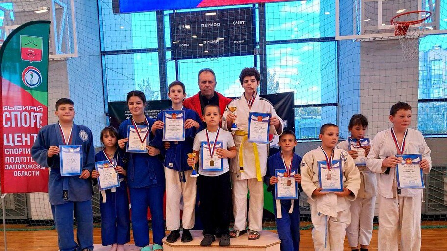 Генические дзюдоисты завоевали 30 медалей на турнире в Мелитополе
