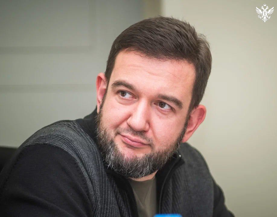 Владимир Сальдо провёл совещание по вопросам строительства жилья и медицинских объектов в Херсонской области Владимир Сальдо провёл совещание по вопросам строительства жилья и медицинских объектов в Херсонской области