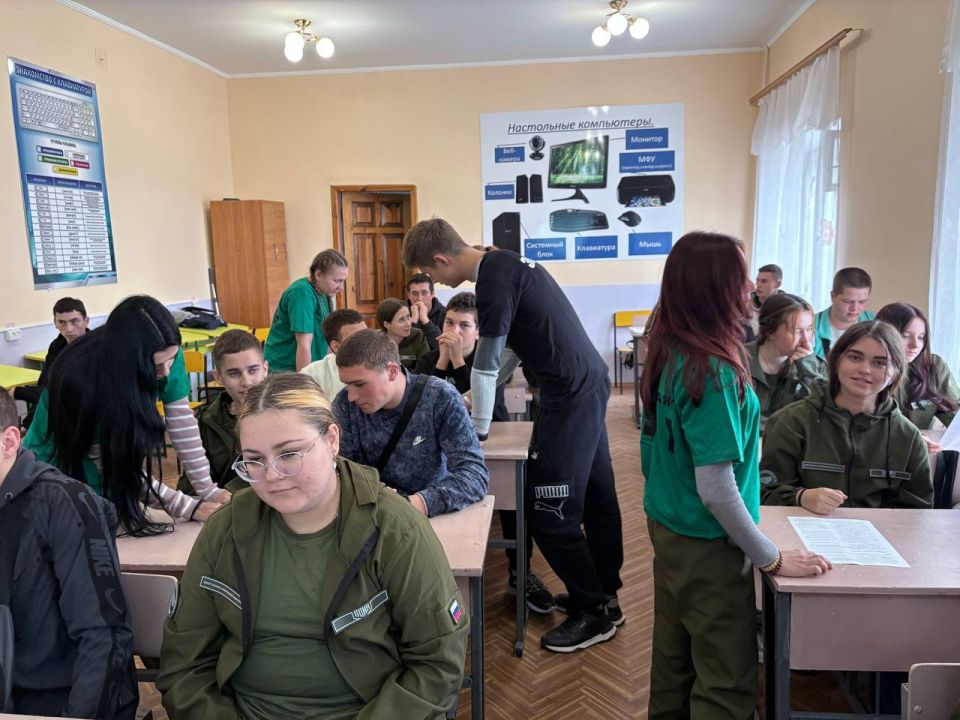 День открытых дверей в Геническом строительном колледже День открытых дверей в Геническом строительном колледже
