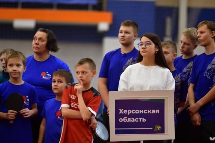 Спортсмены из Геническа выступают на открытом турнире по настольному теннису в Майкопе