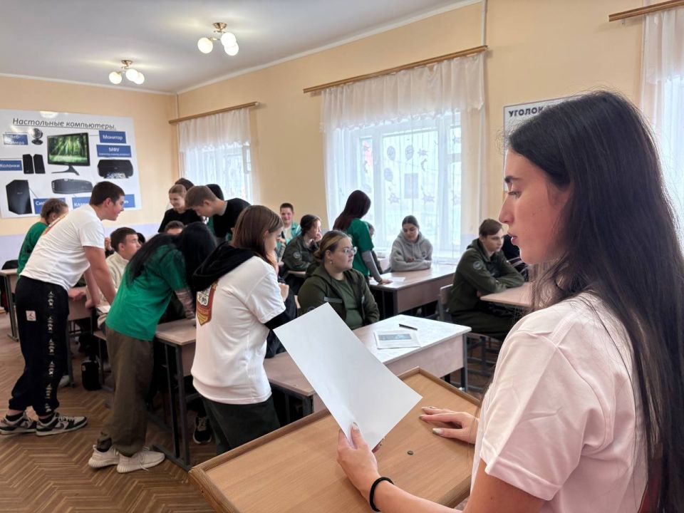 День открытых дверей в Геническом строительном колледже День открытых дверей в Геническом строительном колледже