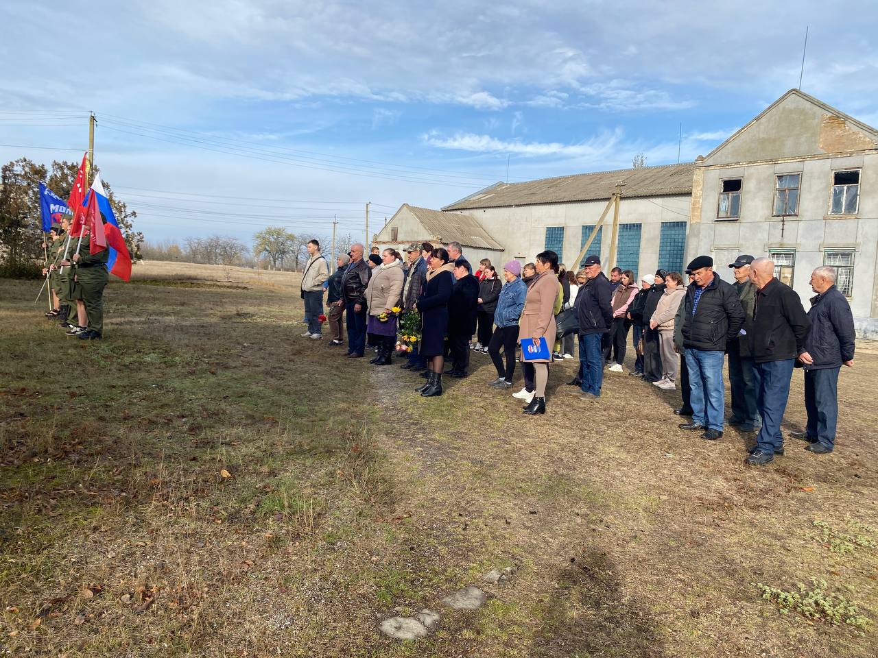 82 года прошло с того дня, когда село Верхние Серогозы были освобождены от оккупации немецко-фашистских захватчиков 82 года прошло с того дня, когда село Верхние Серогозы были освобождены от оккупации немецко-фашистских захватчиков