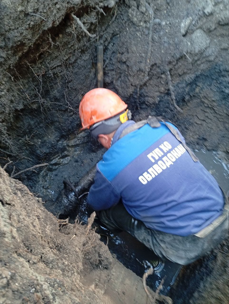 Специалисты Генического ТПУ провели плановые и аварийные работы, направленные на обеспечение стабильного и качественного водоснабжения