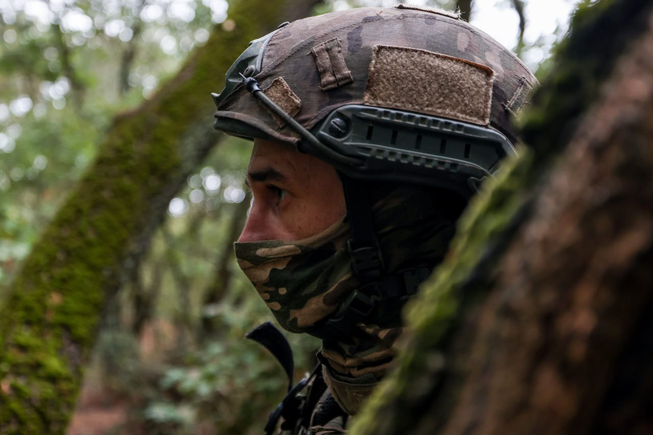 Владимир Сальдо: Президент присвоил 127-й отдельной бригаде разведки 18-й общевойсковой армии почётное наименование "гвардейская" Владимир Сальдо: Президент присвоил 127-й отдельной бригаде разведки 18-й общевойсковой армии почётное наименование "гвардейская"