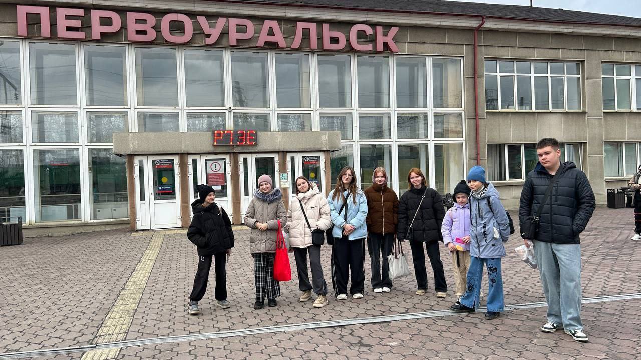 Первые на каникулах. Друзья, наступили осенние каникулы