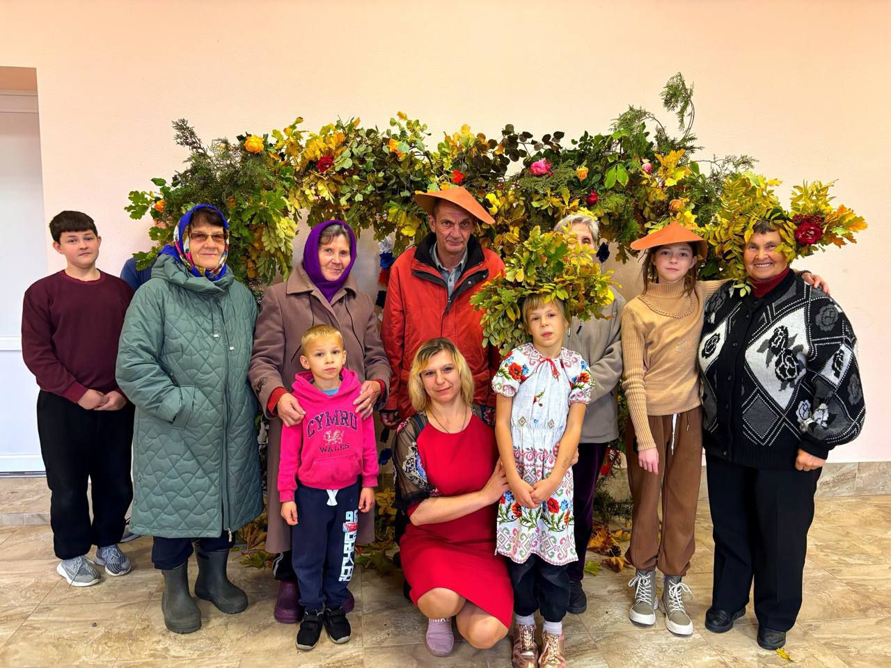 В Каменском сельском клубе ко Дню бабушек и дедушек прошла развлекательная конкурсная программа «Золотая осень»