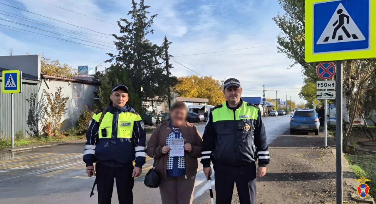 В Чаплынском округе Херсонской области сотрудники Госавтоинспекции провели профилактическую акцию «Пешеход на переход»