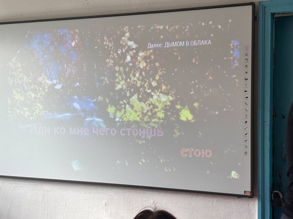 «Караоке-вечер: звезды на сцене» в Круглоозерской школе «Караоке-вечер: звезды на сцене» в Круглоозерской школе