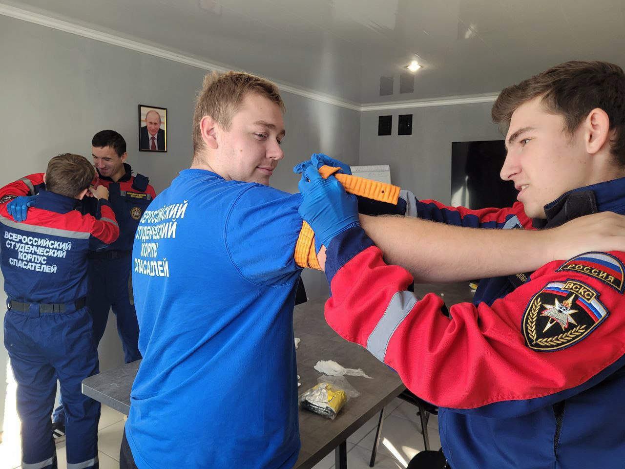 Не стоим на месте. В стенах нашего Ресурсного центра добровольчества ЧС вновь кипит работа! Не стоим на месте. В стенах нашего Ресурсного центра добровольчества ЧС вновь кипит работа!