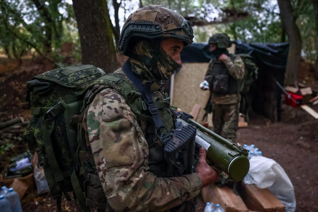 Владимир Сальдо: Президент присвоил 127-й отдельной бригаде разведки 18-й общевойсковой армии почётное наименование "гвардейская" Владимир Сальдо: Президент присвоил 127-й отдельной бригаде разведки 18-й общевойсковой армии почётное наименование "гвардейская"