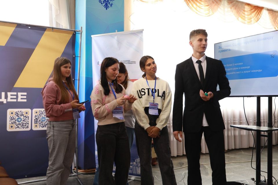 В Геническе состоялся Фестиваль цифрового искусства «Новороссия: вчера, сегодня, завтра» В Геническе состоялся Фестиваль цифрового искусства «Новороссия: вчера, сегодня, завтра»
