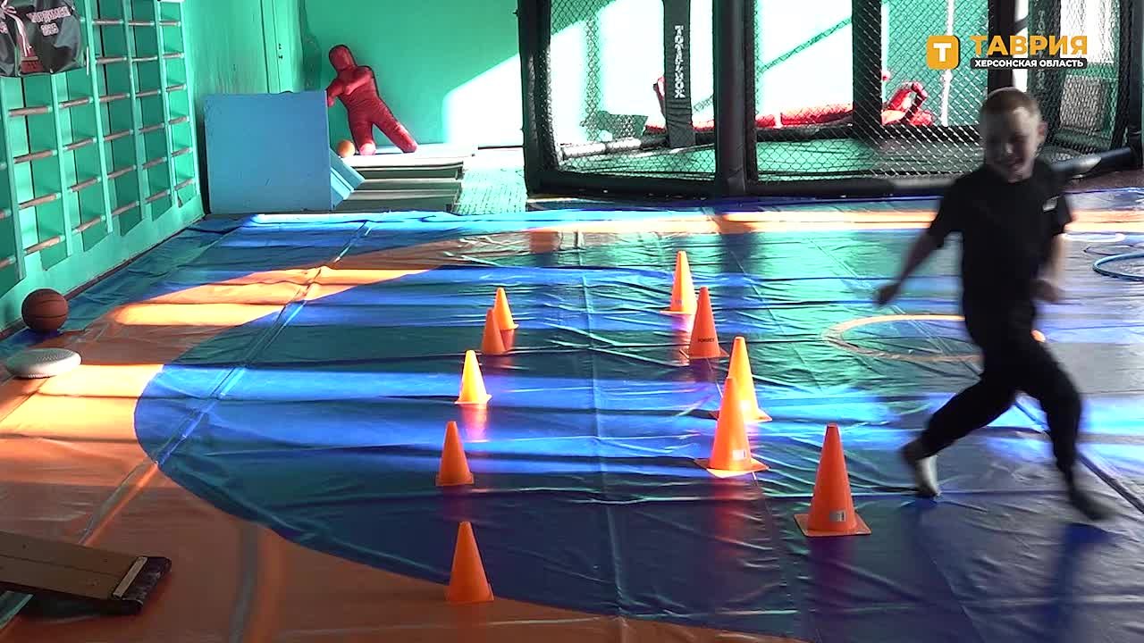 Центр адаптивной физической культуры "Инваспорт" проводит занятия в селах Херсонской области