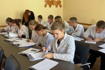 Более 150 жителей Херсонской области написали научно-технологический диктант