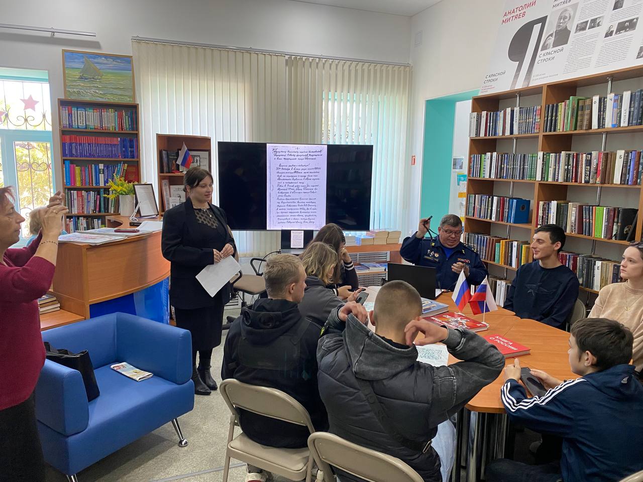 «Наследники Победы»: в Геническе прошел патриотический час ко Дню освобождения города