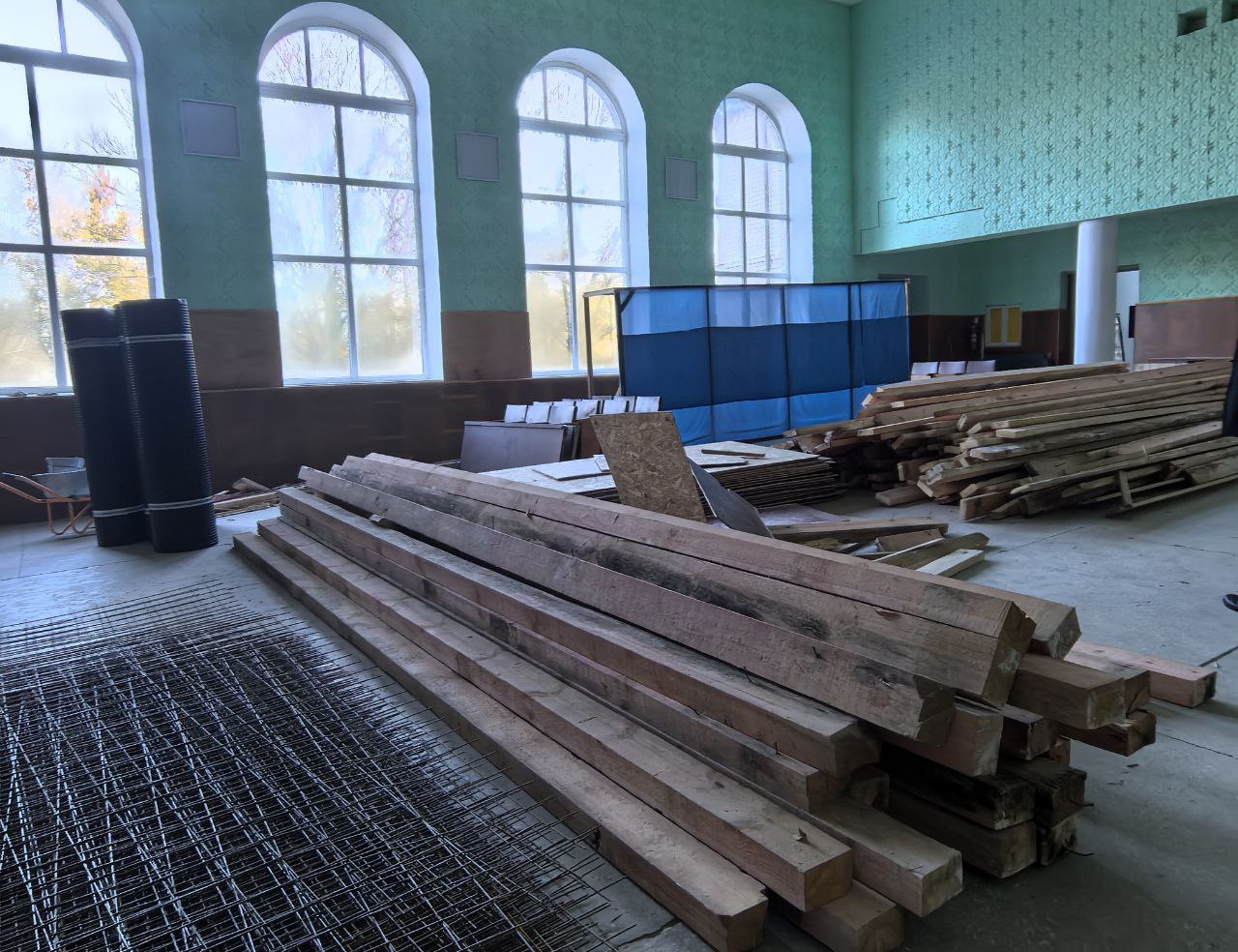 Благодаря нацпроекту "Семья" в селе Григорьевка Чаплинского округа обновляется Дом культуры, рассказал Владимир Сальдо Благодаря нацпроекту "Семья" в селе Григорьевка Чаплинского округа обновляется Дом культуры, рассказал Владимир Сальдо