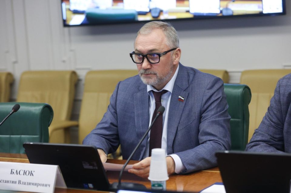 Константин Басюк: Страхование и компенсация военных рисков в Новороссии Константин Басюк: Страхование и компенсация военных рисков в Новороссии