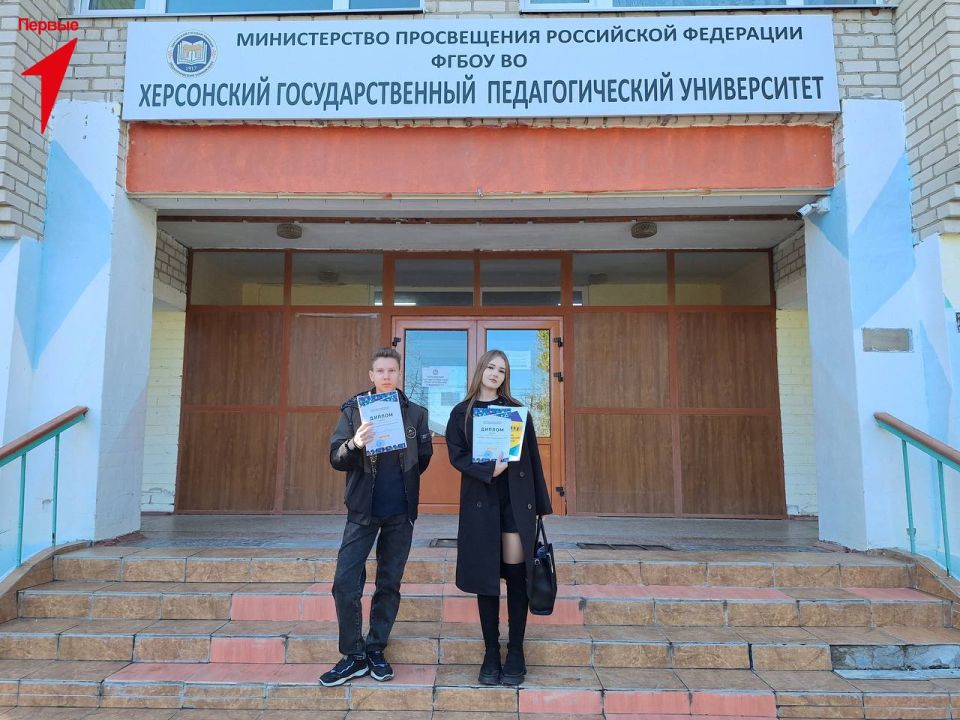 Первые Чаплинской школы приняли участие в Региональном съезде будущих педагогов Первые Чаплинской школы приняли участие в Региональном съезде будущих педагогов