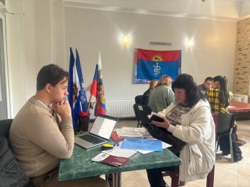 «Единая Россия» и «Госюрбюро» провели выездной прием в с. Железный Порт