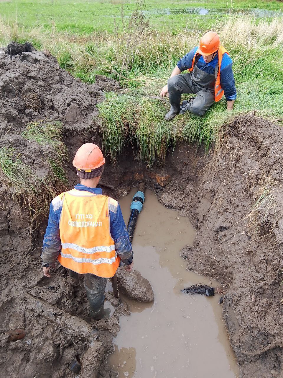 Специалистами ГУП ХО «ОБЛВОДОКАНАЛ» проведены работы по поддержанию надежной работы систем водоснабжения в поселках Новотроицкое и Сивашское