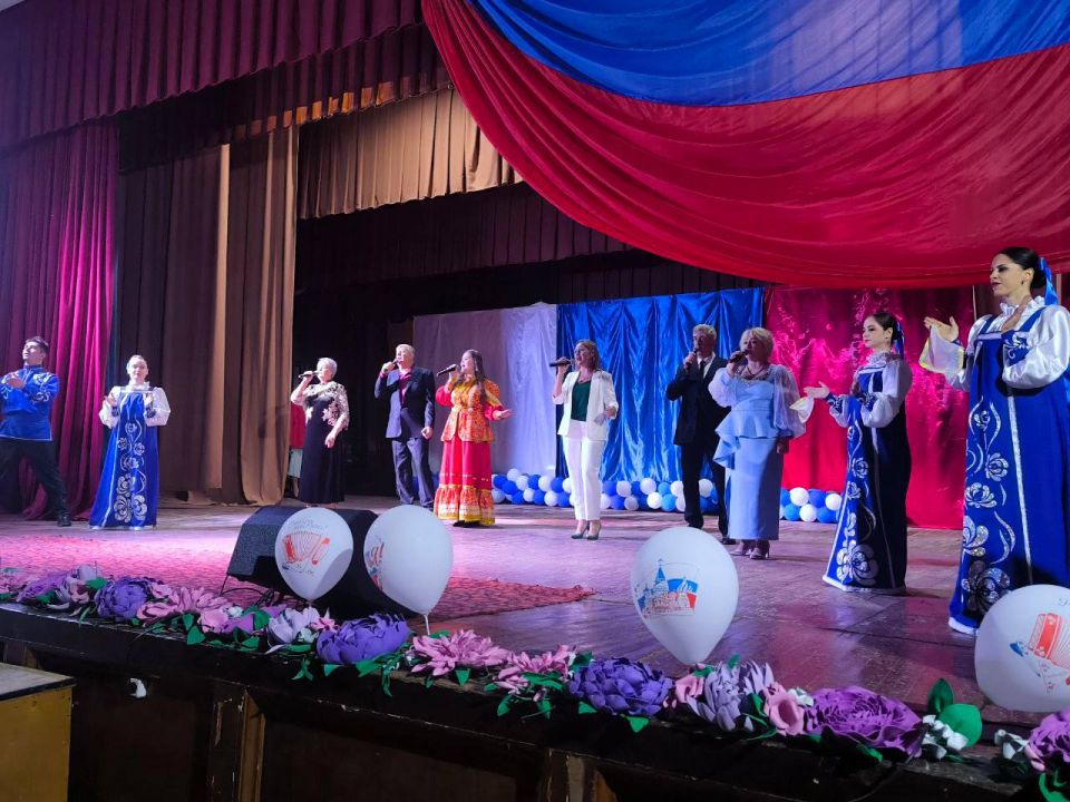 Концерт Херсонской областной филармонии в Ивановке ко Дню народного единства! Концерт Херсонской областной филармонии в Ивановке ко Дню народного единства!