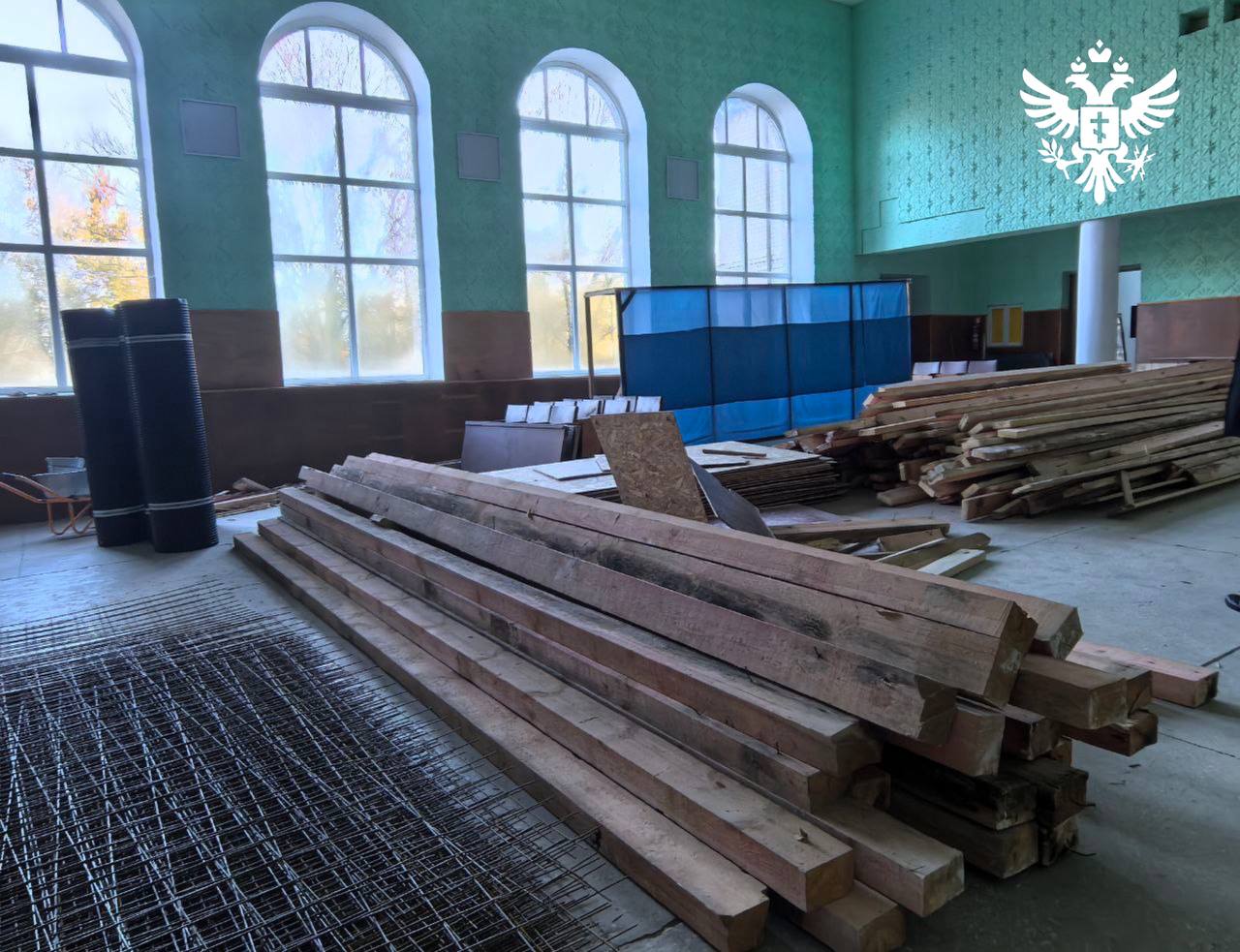 В Чаплинском округе продолжается капитальный ремонт Дома культуры В Чаплинском округе продолжается капитальный ремонт Дома культуры