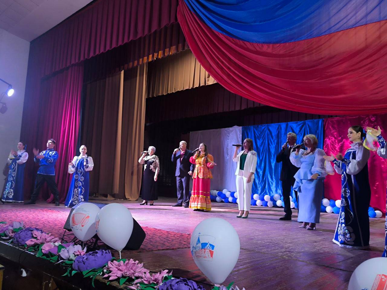 Концерт Херсонской областной филармонии в Ивановке ко Дню народного единства! Концерт Херсонской областной филармонии в Ивановке ко Дню народного единства!