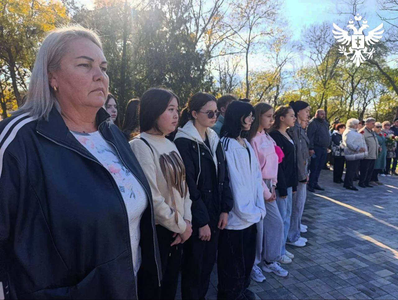 В Геническе почтили память воинов-освободителей В Геническе почтили память воинов-освободителей