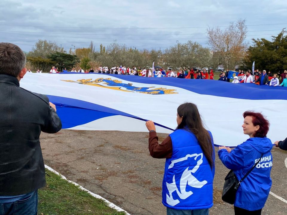 ���������� ���������� ������� ���������� 800-�������� ���� � ���������� ��� ��������� ��������