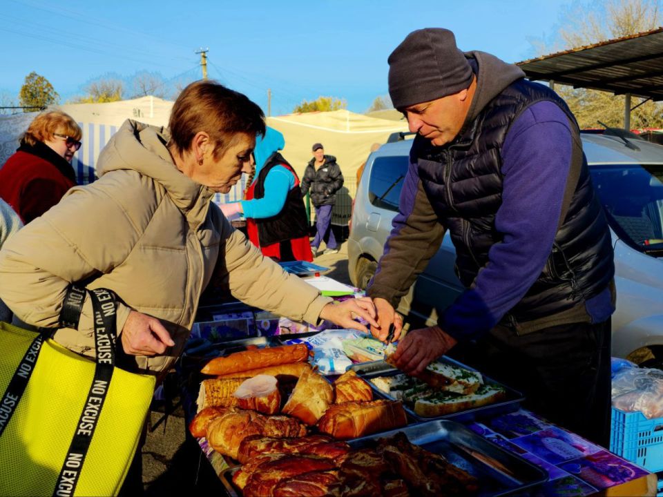 В муниципальном округе Нижние Серогозы состоялась 1950-я сельскохозяйственная ярмарка В муниципальном округе Нижние Серогозы состоялась 1950-я сельскохозяйственная ярмарка
