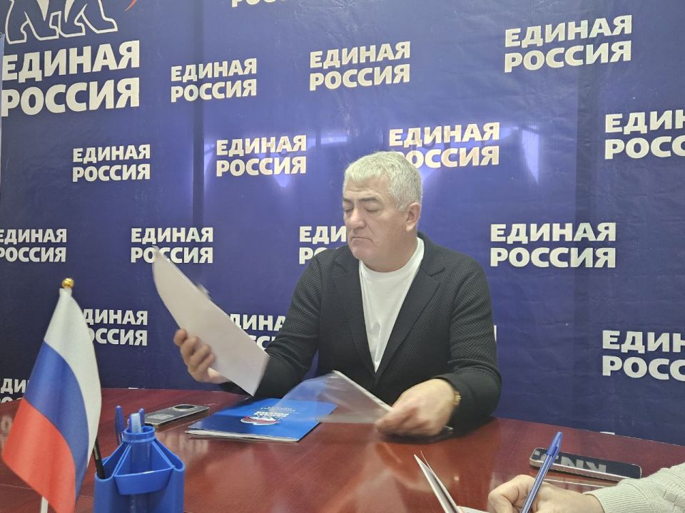Павел Тропкин: Организация приема пациентов, качество обслуживания, выдача пенсионных удостоверений, работа нотариуса и вопросы ЖКХ озвучили жители Каховки Павел Тропкин: Организация приема пациентов, качество обслуживания, выдача пенсионных удостоверений, работа нотариуса и вопросы ЖКХ озвучили жители Каховки