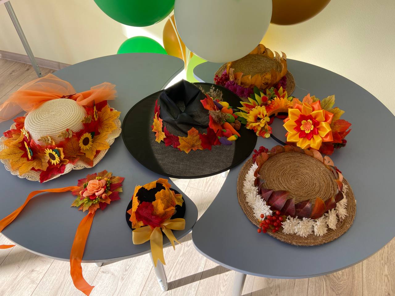 Парад осенних шляп в детском саду «Солнышко» Парад осенних шляп в детском саду «Солнышко»