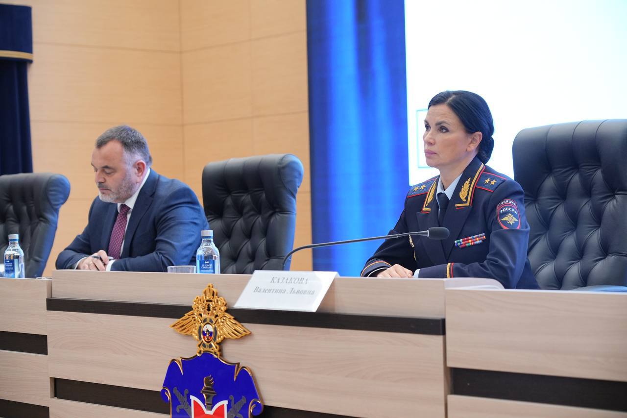 В Москве завершилось совещание-семинар по актуальным вопросам миграции В Москве завершилось совещание-семинар по актуальным вопросам миграции