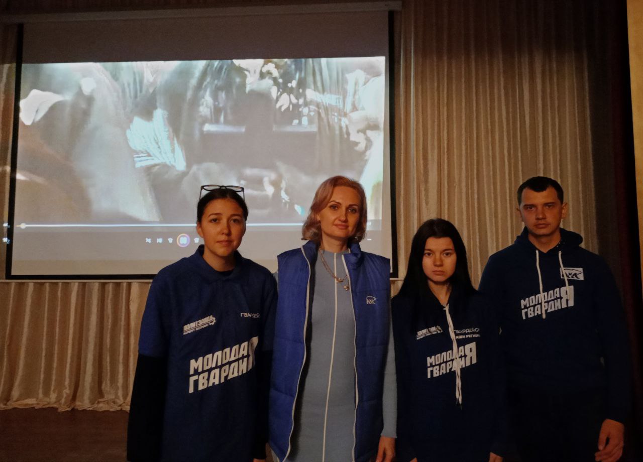 31.10.2025 года в Верхнесерогозском доме культуры по инициативе начальника отдела культуры, молодежной политики и спорта Натальи Василенко была проведена информационно-просветительская лекция-беседа, посвящённая Дню единства 31.10.2025 года в Верхнесерогозском доме культуры по инициативе начальника отдела культуры, молодежной политики и спорта Натальи Василенко была проведена информационно-просветительская лекция-беседа, посвящённая Дню единства