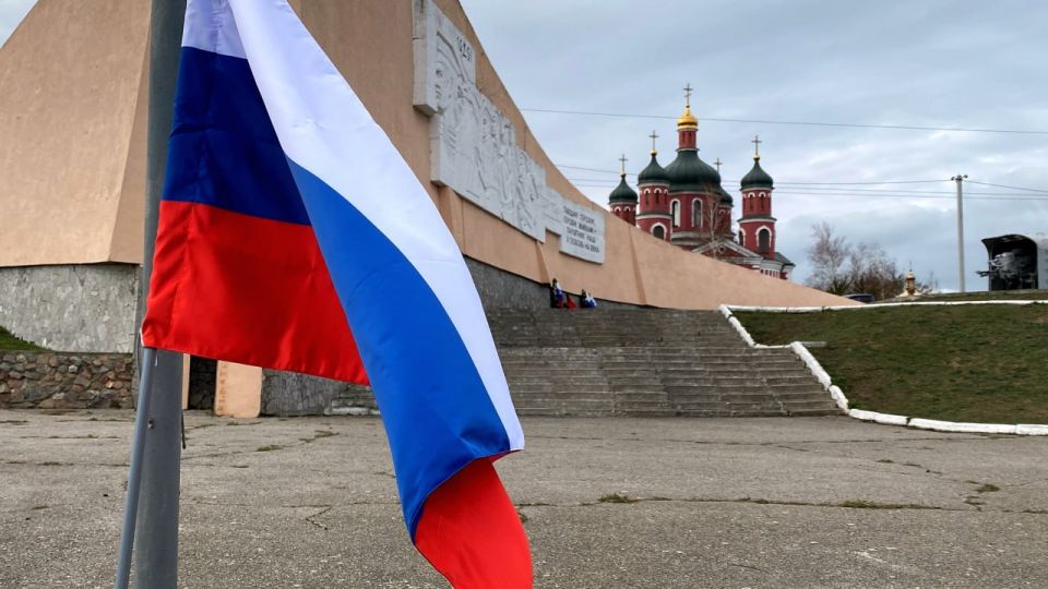 ���������� ���������� ������� ���������� 800-�������� ���� � ���������� ��� ��������� ��������