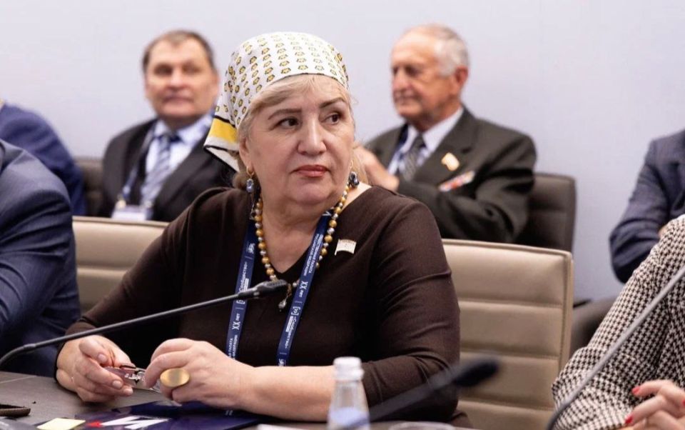 Сила мнения: объединяемся для подготовки лидеров! Сила мнения: объединяемся для подготовки лидеров!