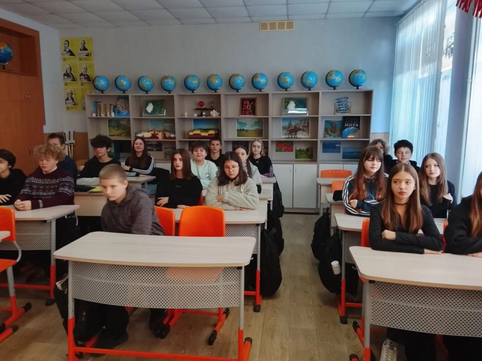 Урок по защите от стихийных бедствий прошел в Скадовской школе Урок по защите от стихийных бедствий прошел в Скадовской школе