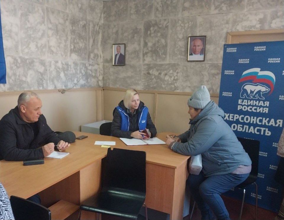 В селе Шевченко состоялся выездной прием граждан от "Единой России"! В селе Шевченко состоялся выездной прием граждан от "Единой России"!