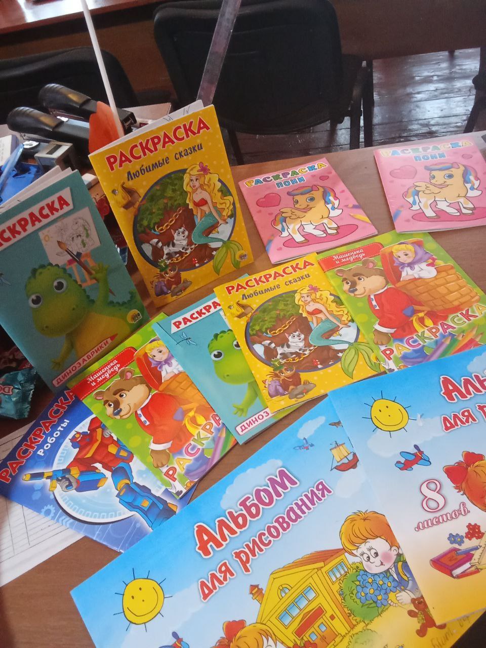 Братская библиотека: Сердце сообщества, где рождаются мечты и дружба! Братская библиотека: Сердце сообщества, где рождаются мечты и дружба!